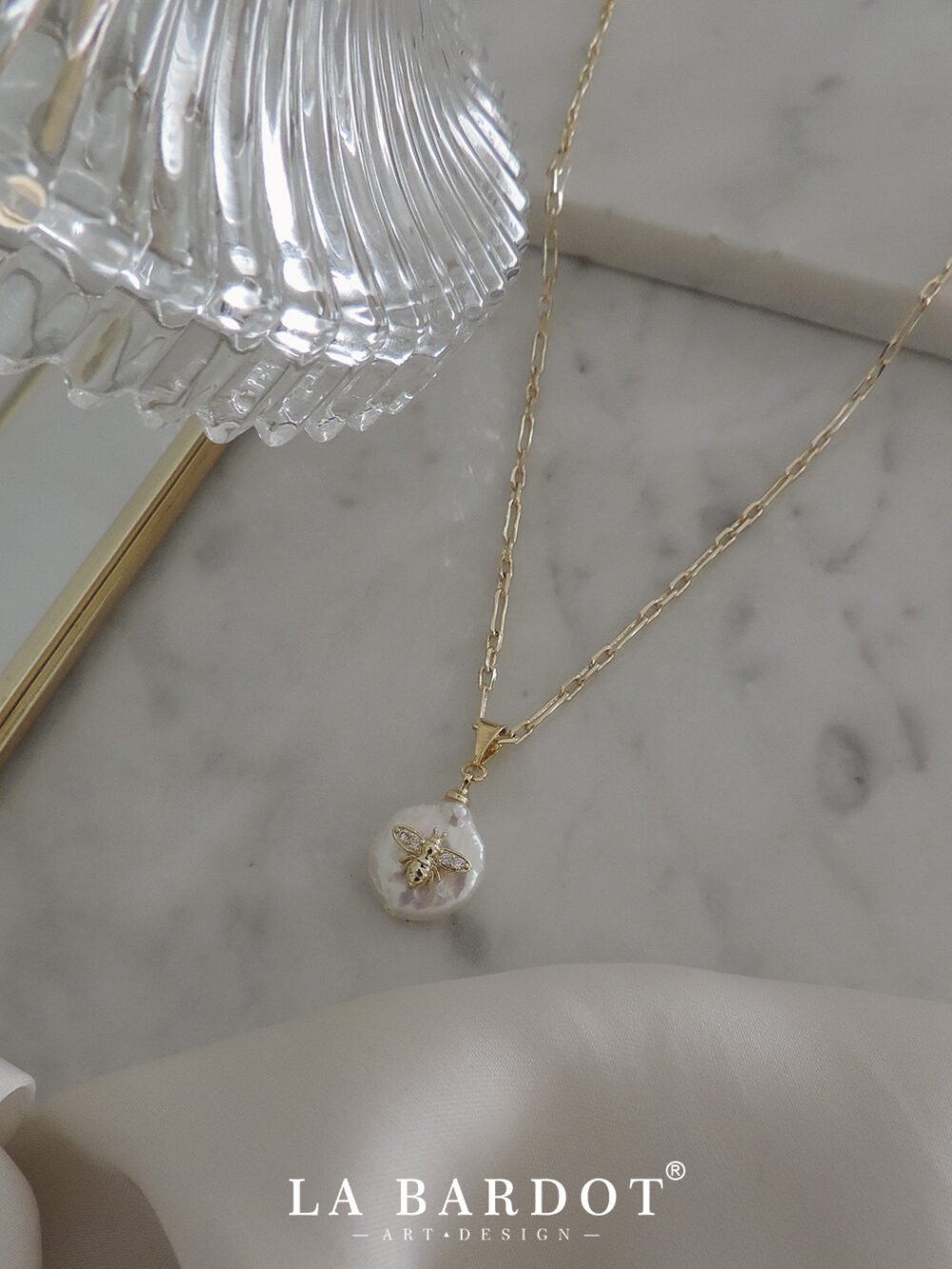 Collar Honey