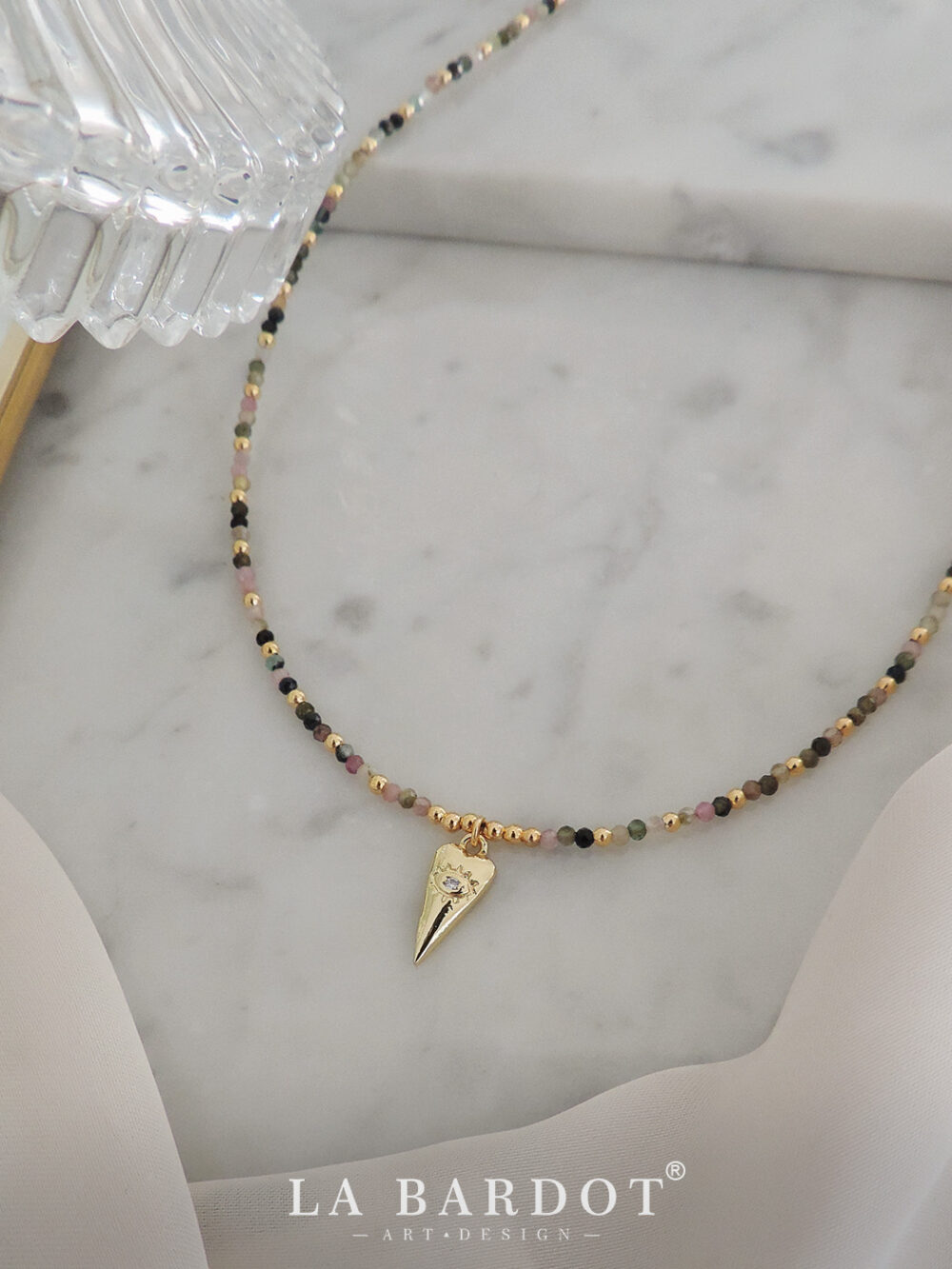 Collar Amazona