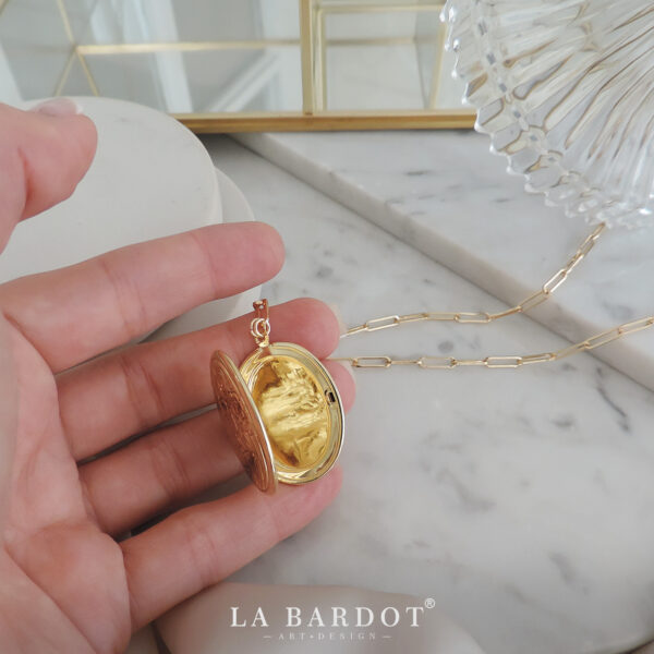 Collar Laminado en Oro | Relic - Image 3