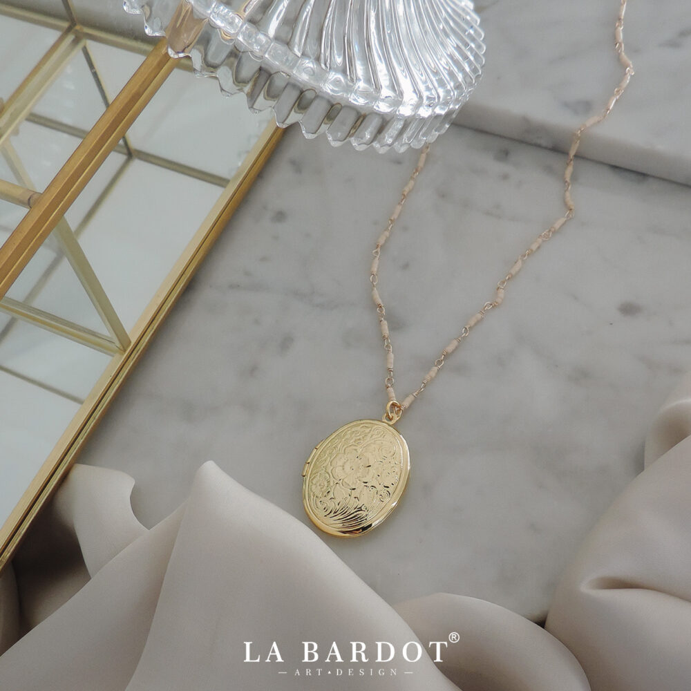 Collar Laminado en Oro | Oma