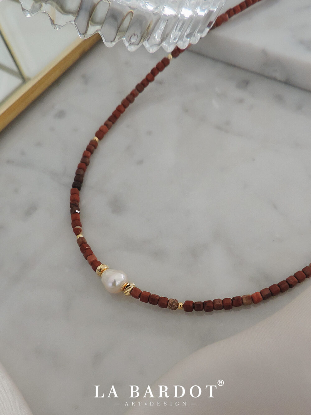 Collar Beky