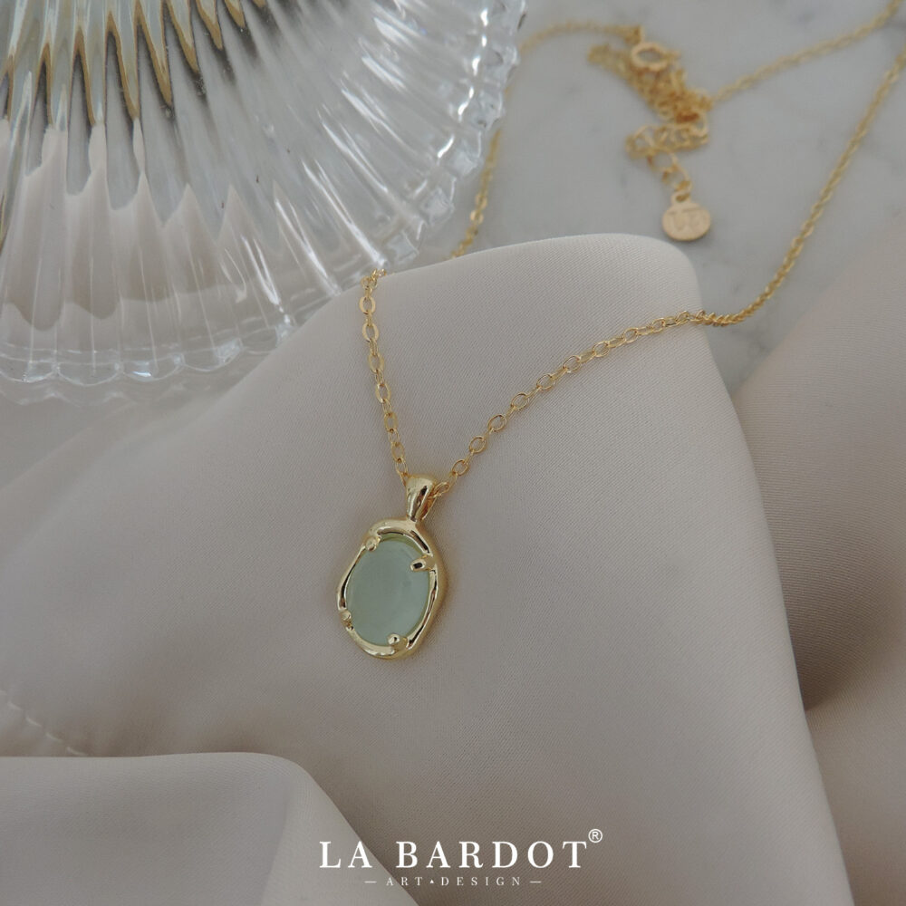 Collar Laminado en Oro | Bach