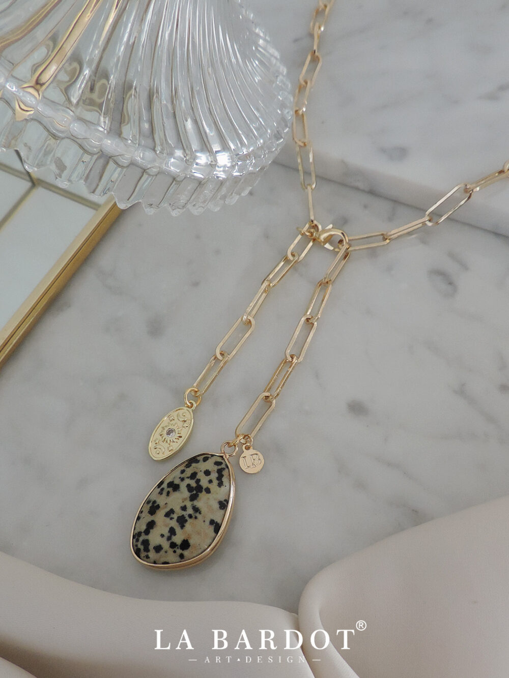 Collar Niz