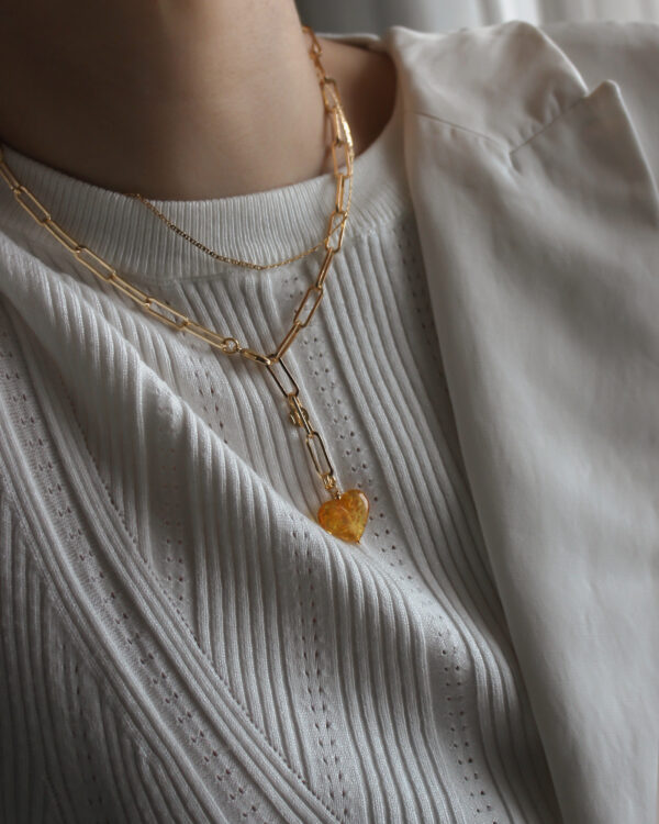 Collar Ambar