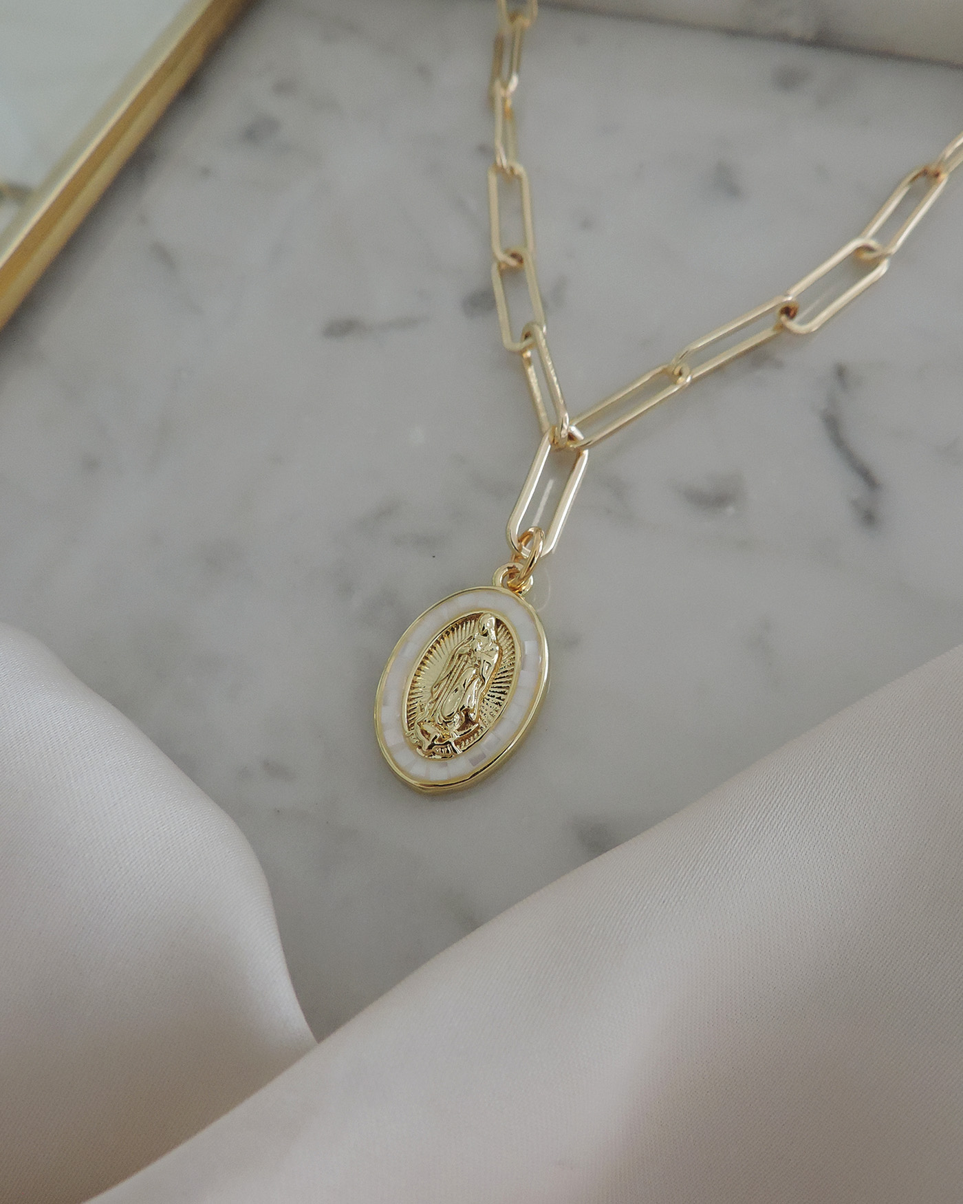 Collar Luce - Imagen 3