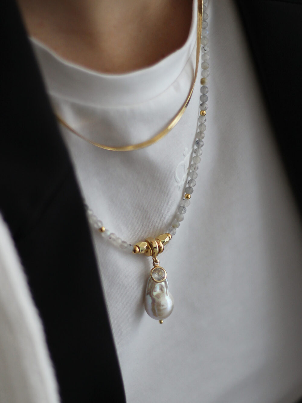 Collar Elvis