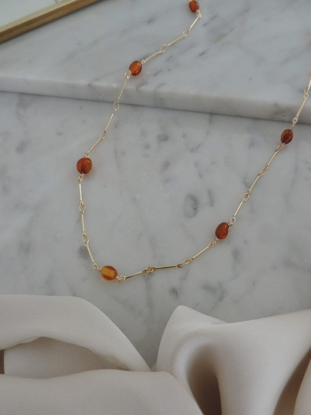 Collar Jantar