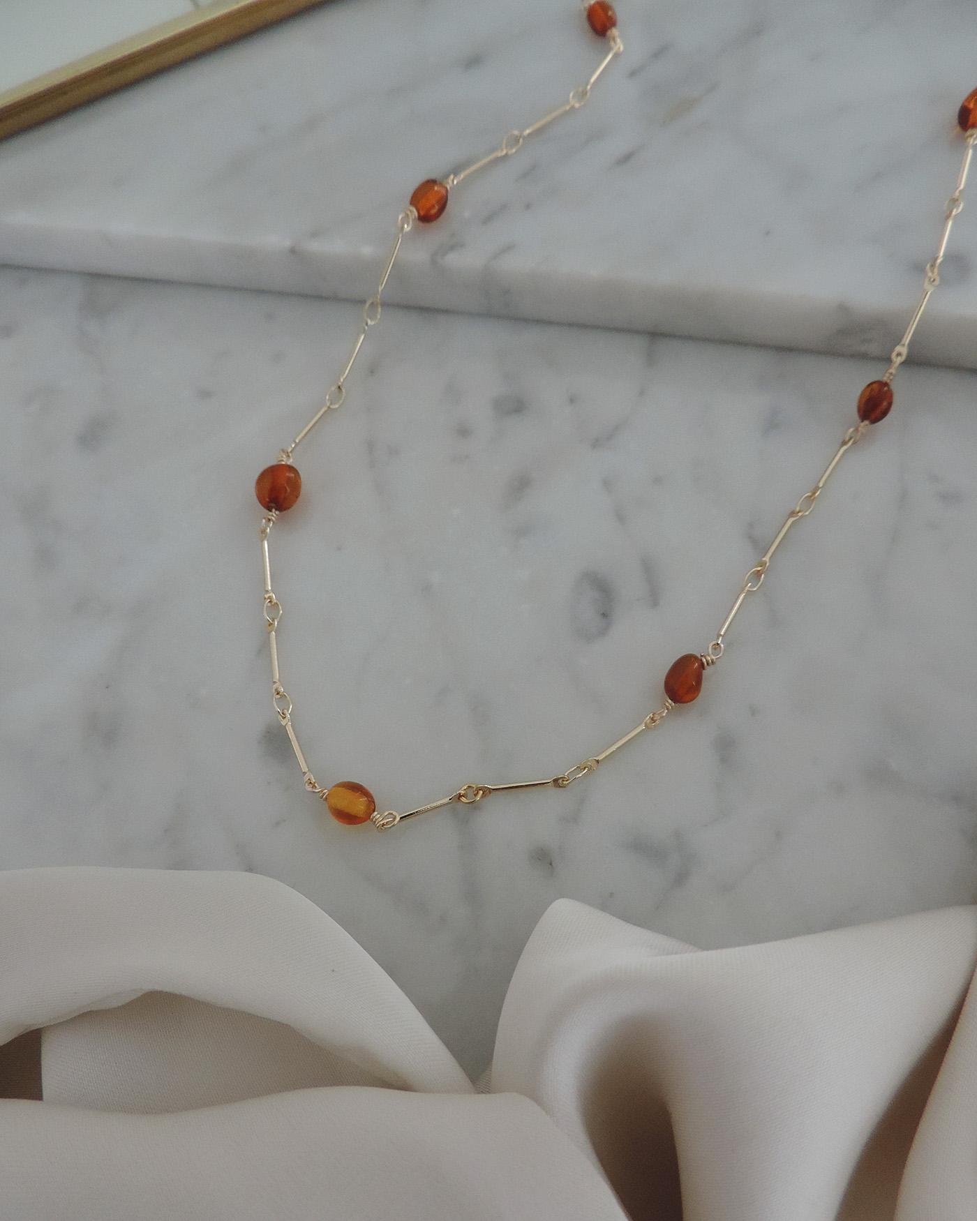 Collar Jantar
