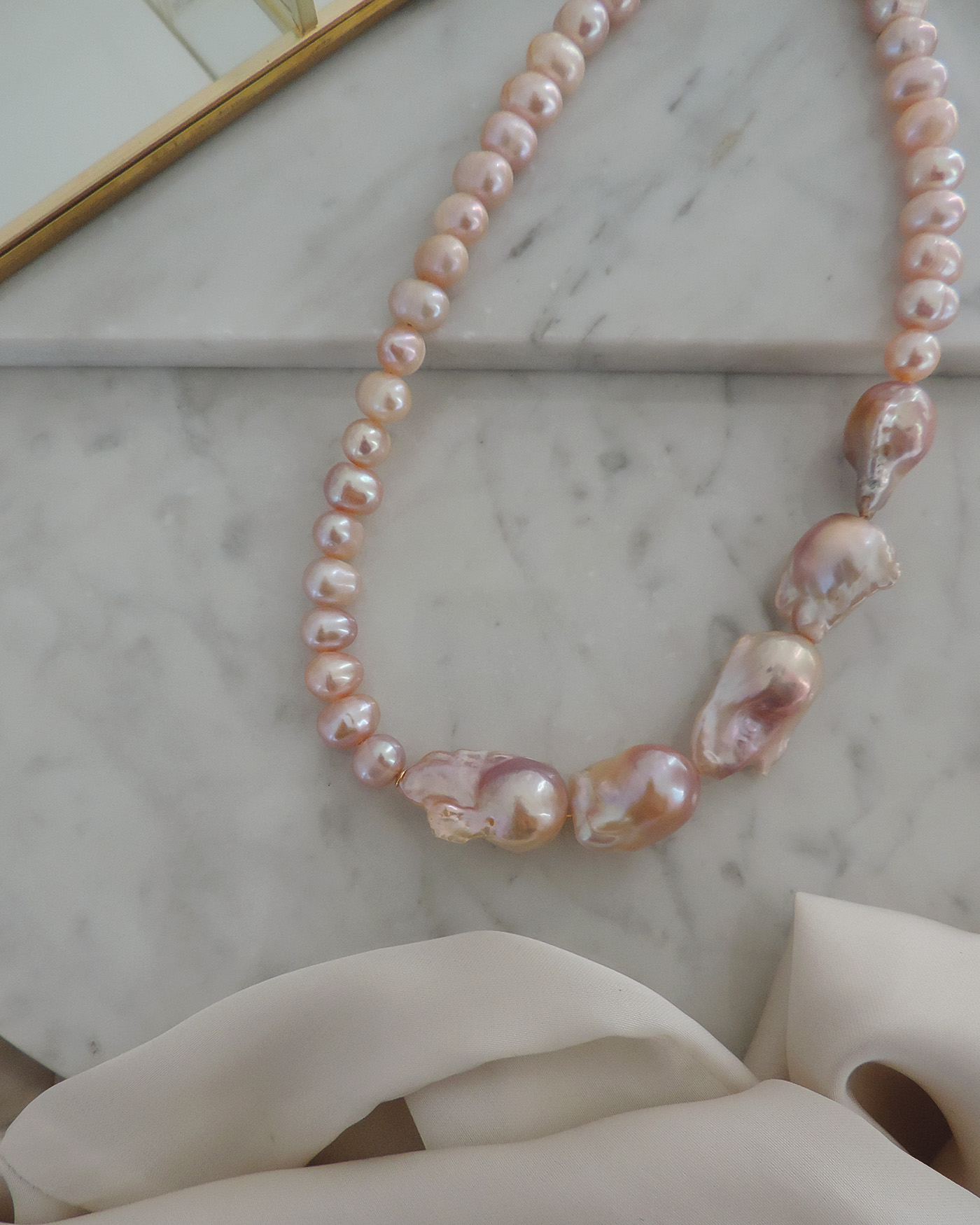 Collar Soie