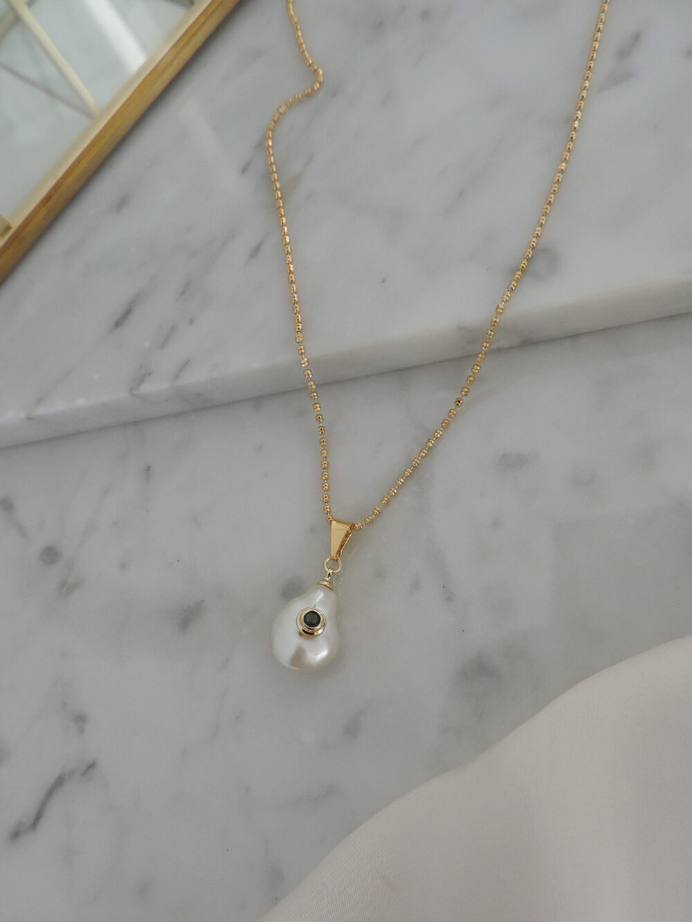 Collar Jade