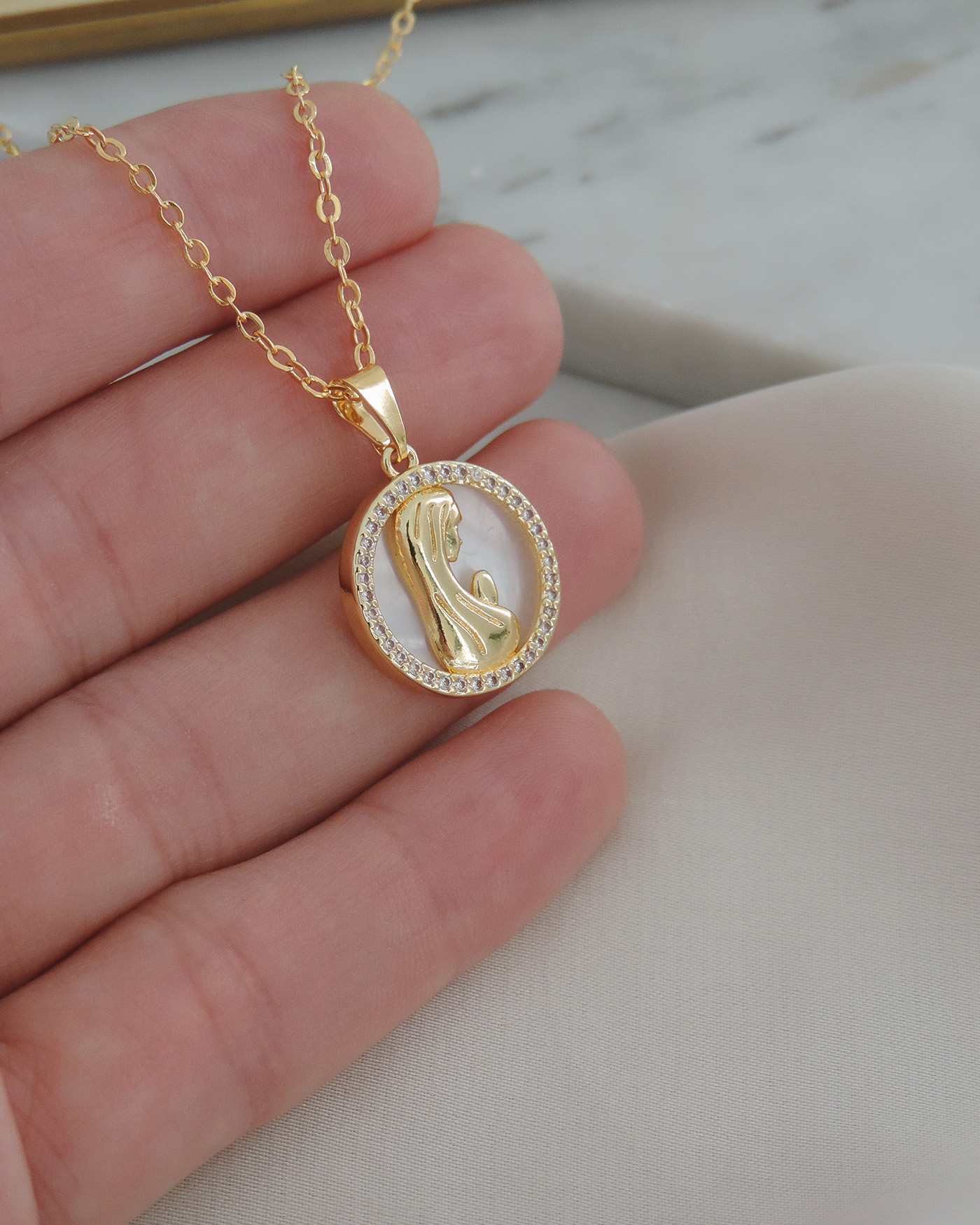 Collar Child - Imagen 3