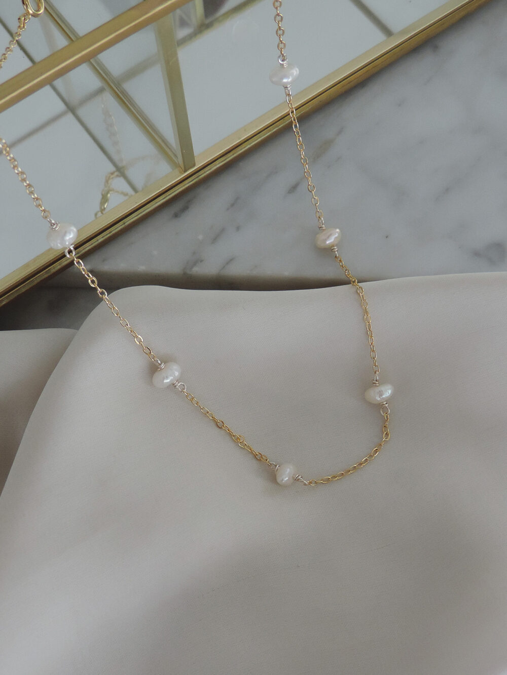Collar Miki