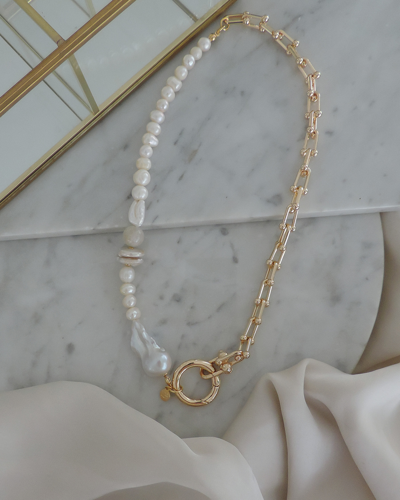 Collar Lewis - Imagen 5