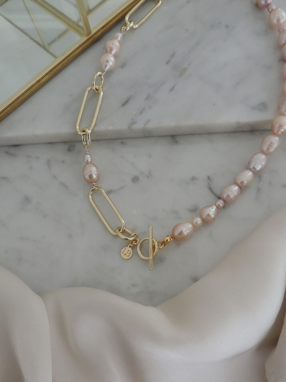 Collar Diana