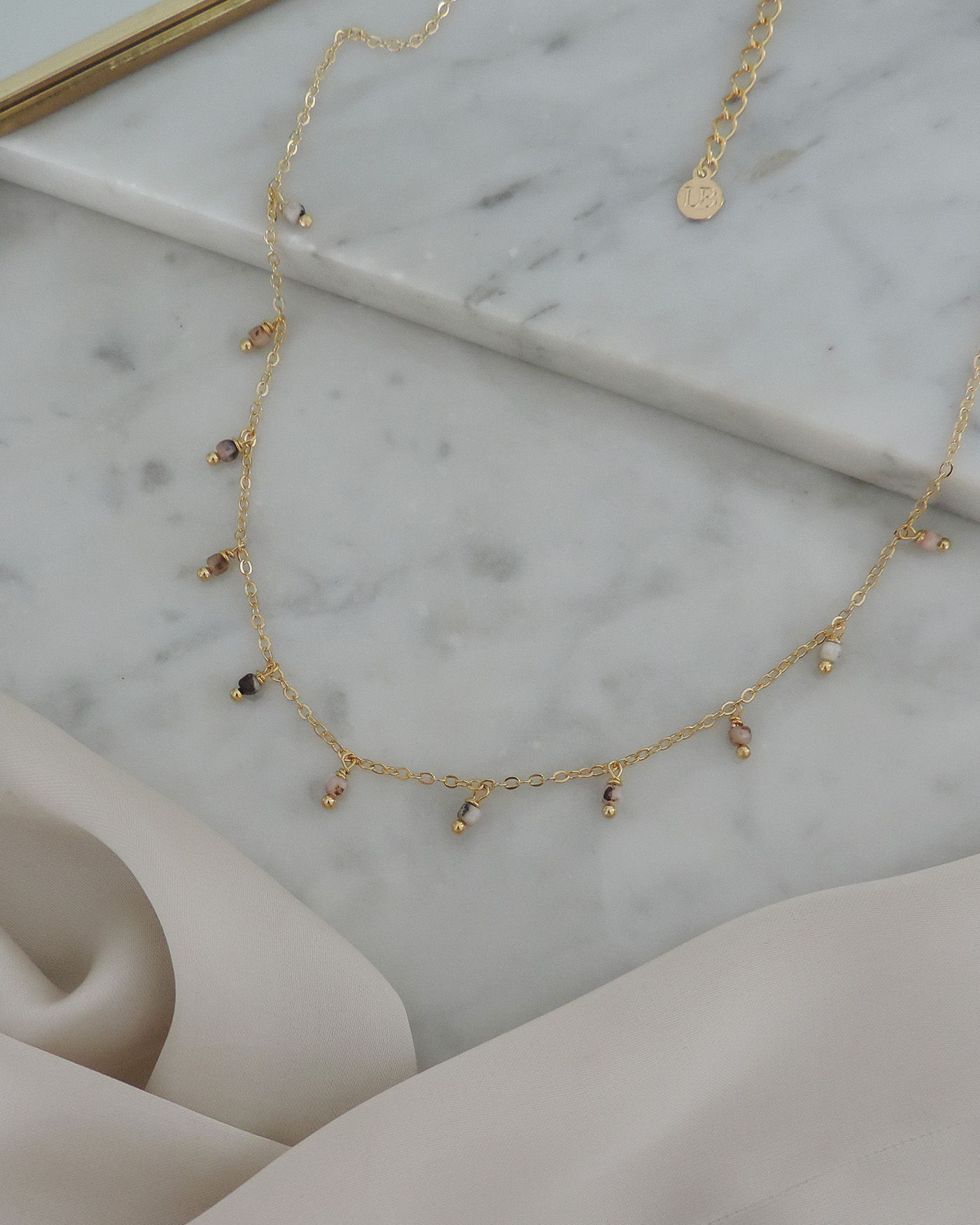 Collar Hindi